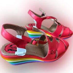 NIB Miss L Fire 41 or 10 Rainbow Wedge Red Leather Sandals 🌈